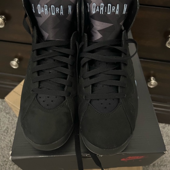 Men’s Retro 7 - Picture 2 of 7